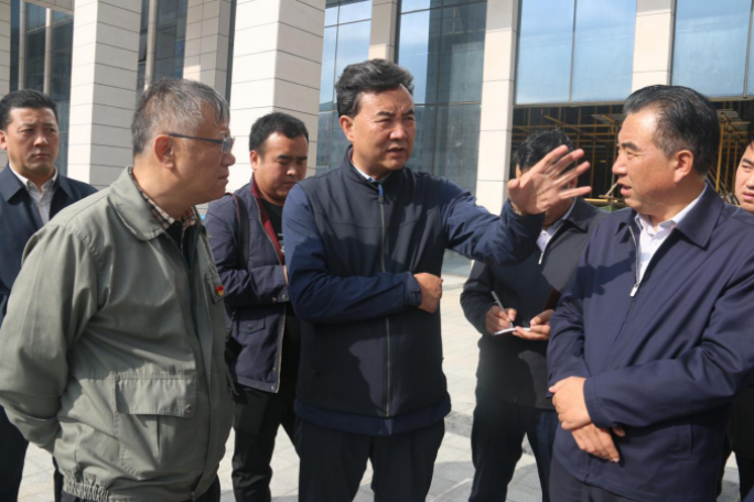 省人大常委會(huì)副主任、海東市委書記鳥成云專題調(diào)研曹家堡保稅物流園